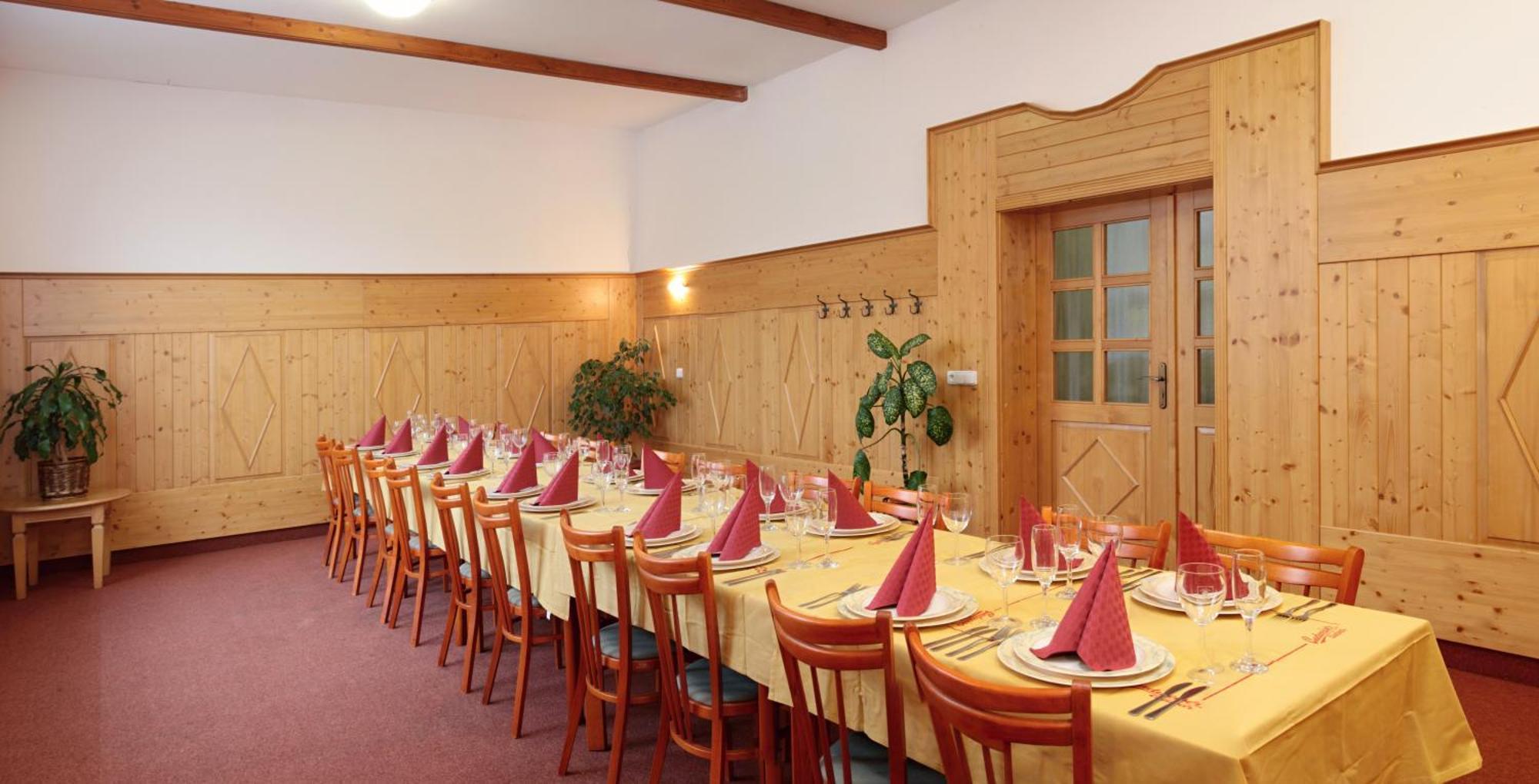 Zlatý Chlum Hotel Česká Ves